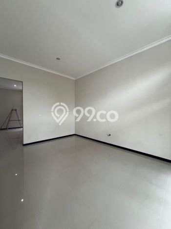 Jual Rumah Eksklusif 3 KT di Kutisari, Surabaya Jual Rumah Eksklusif 3 KT di Kutisari, Surabaya