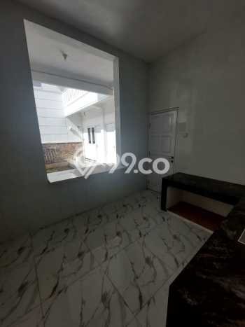 Rumah Mewah Siap Huni LT 250m2 di Dau, Malang Rumah Mewah Siap Huni LT 250m2 di Dau, Malang