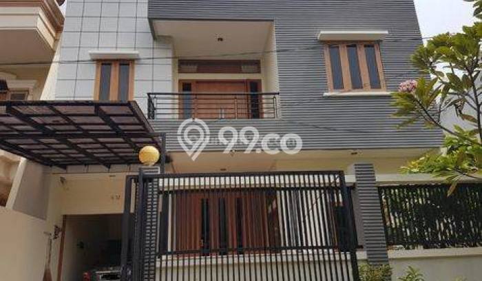 Rumah LT 191m² Akses Transportasi Umum di Kelapa Gading, Jakarta Utara Rumah LT 191m² Akses Transportasi Umum di Kelapa Gading, Jakarta Utara