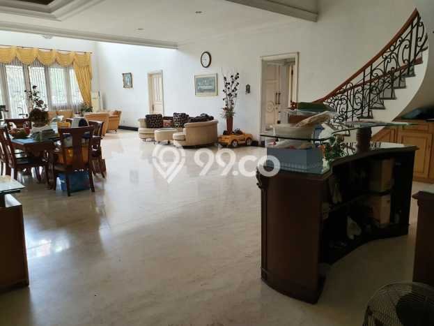 Rumah Eksklusif Siap Huni LT 768m2 di Kelapa Gading, Jakarta Utara Rumah Eksklusif Siap Huni LT 768m2 di Kelapa Gading, Jakarta Utara