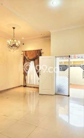 Disewakan! Rumah 4 Kamar Tidur &
4 Kamar Mandi di Sunter, Jakarta Utara Disewakan! Rumah 4 Kamar Tidur &
4 Kamar Mandi di Sunter, Jakarta Utara