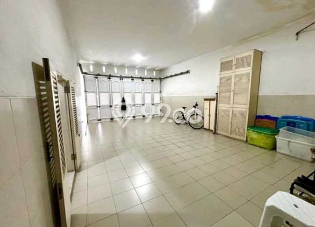 For Sale! Luxury House LT 565m2 Desain Modern di Kayu Putih For Sale! Luxury House LT 565m2 Desain Modern di Kayu Putih