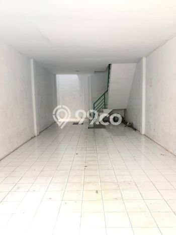 Ruko Bagus Dijual LB 180m2 Lokasi Strategis Jakarta Utara Area Cocok untuk Bisnis Ruko Bagus Dijual LB 180m2 Lokasi Strategis Jakarta Utara Area Cocok untuk Bisnis