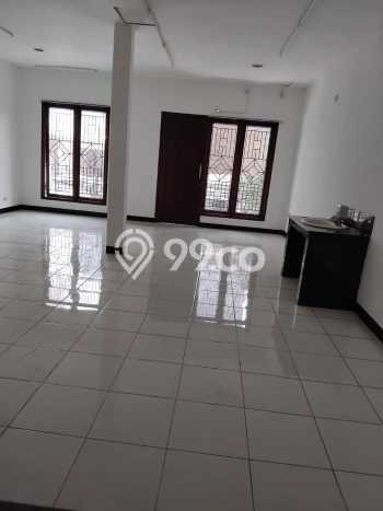 Rumah area Sunter, Dekat Tol, 2 KT, LT 90m² Bangunan 162m² Rumah area Sunter, Dekat Tol, 2 KT, LT 90m² Bangunan 162m²