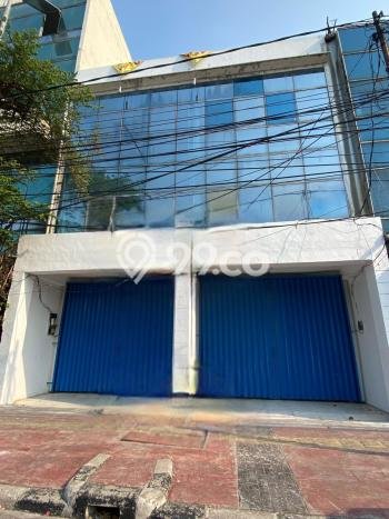 LOKASI PREMIUM! Ruko Kawasan Kemayoran, Luas 500m², Area Berkembang LOKASI PREMIUM! Ruko Kawasan Kemayoran, Luas 500m², Area Berkembang