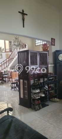 NEW LISTING! Rumah Premium area Menteng, Luas 629m² Bangunan 400m² NEW LISTING! Rumah Premium area Menteng, Luas 629m² Bangunan 400m²