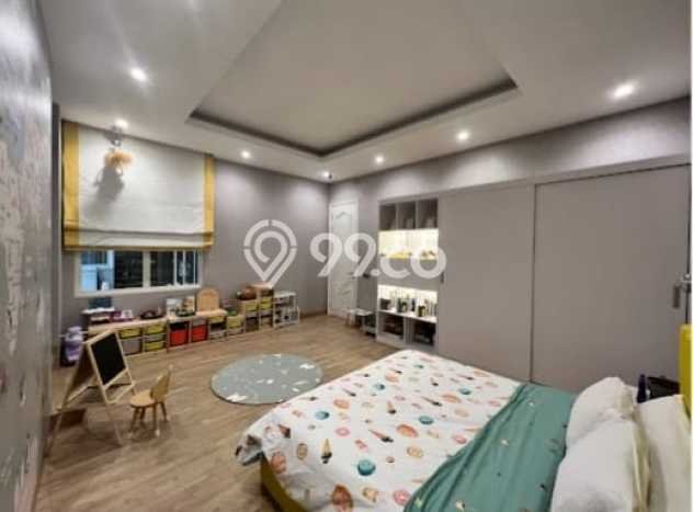 Siap Huni Hunian Elit 7 Kamar di Kelapa Gading Dekat ke Mana Pun Siap Huni Hunian Elit 7 Kamar di Kelapa Gading Dekat ke Mana Pun