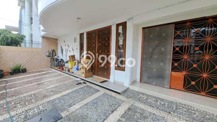 Ready to Use! Premium House LT 180m2 Desain Elegan di Sunter Ready to Use! Premium House LT 180m2 Desain Elegan di Sunter