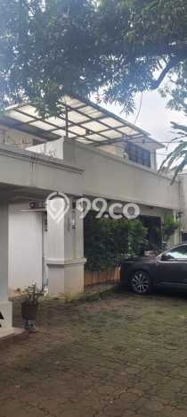 NEW LISTING! Rumah Premium area Menteng, Luas 629m² Bangunan 400m² NEW LISTING! Rumah Premium area Menteng, Luas 629m² Bangunan 400m²
