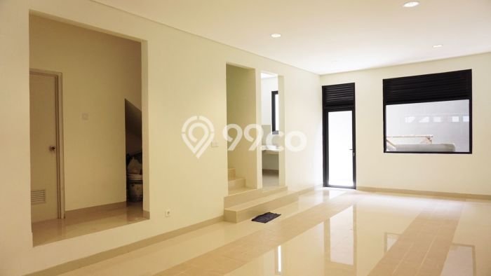 Dijual Rumah Mewah Megah Dengan View Eksklusif di Sunter, Jakarta Utara Dijual Rumah Mewah Megah Dengan View Eksklusif di Sunter, Jakarta Utara