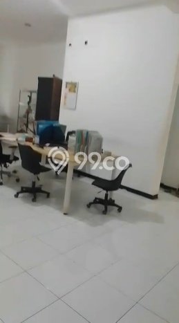 Unit Gudang disewakan di Ciracas Jakarta Timur dengan LT 1000m2 / LB 300m2 Unit Gudang disewakan di Ciracas Jakarta Timur dengan LT 1000m2 / LB 300m2