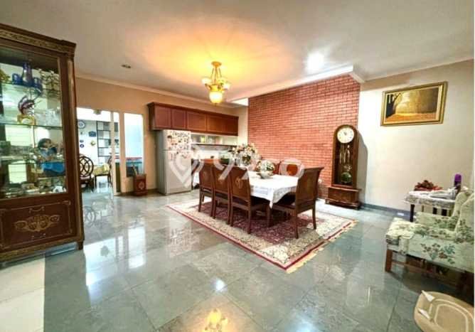 For Sale! Luxury House LT 565m2 Desain Modern di Kayu Putih For Sale! Luxury House LT 565m2 Desain Modern di Kayu Putih