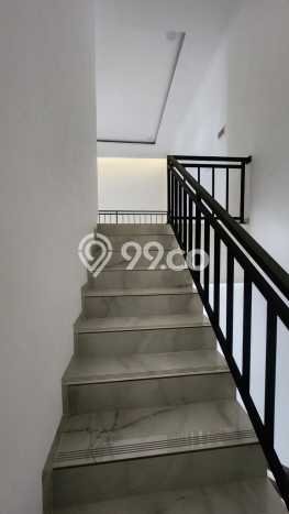 PRIME LOCATION! Rumah Strategis di Sunter, LT 100m² LB 150m² PRIME LOCATION! Rumah Strategis di Sunter, LT 100m² LB 150m²