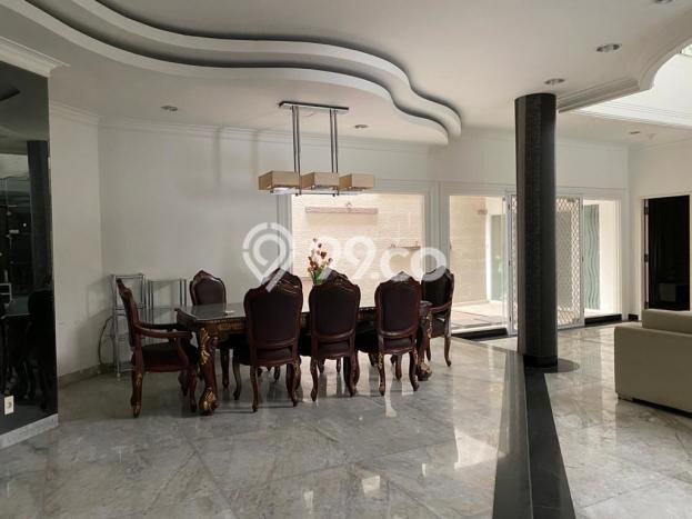 Rumah 5 KT 4 KM di Lokasi Strategis Kelapa Gading, Jakarta Utara Rumah 5 KT 4 KM di Lokasi Strategis Kelapa Gading, Jakarta Utara