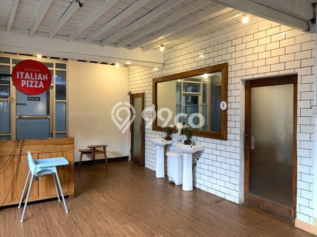 Komersial Premium Kawasan Riau, Luas 400m², Area Bisnis, Tingkat Keramaian Tinggi Komersial Premium Kawasan Riau, Luas 400m², Area Bisnis, Tingkat Keramaian Tinggi
