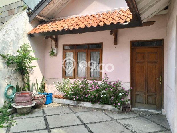 GOOD DEAL! Rumah Strategis di BKR, Luas 148m² Bangunan 87m² GOOD DEAL! Rumah Strategis di BKR, Luas 148m² Bangunan 87m²