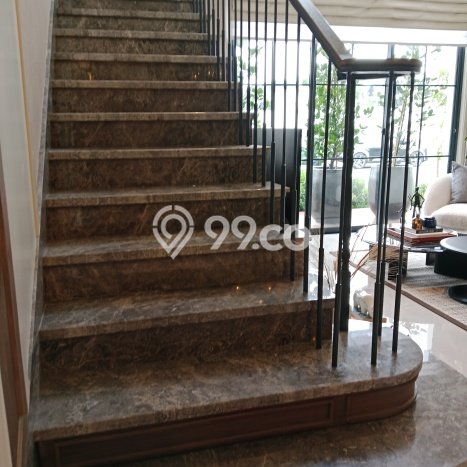 Rumah Elit LB 237m2 Siap Pakai Desain Elegan di Summarecon Serpong, Tangerang Rumah Elit LB 237m2 Siap Pakai Desain Elegan di Summarecon Serpong, Tangerang