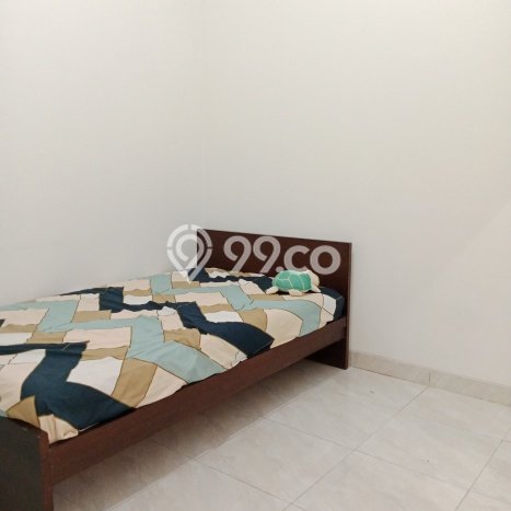 Rumah Modern 5 KT di BSD City Tangerang Semi Furnished Rumah Modern 5 KT di BSD City Tangerang Semi Furnished