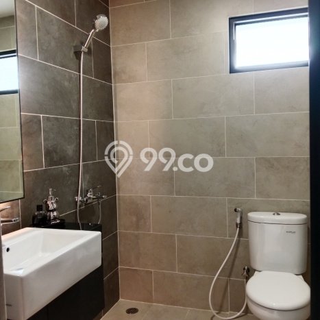 Ready to Use! Luxury House LT 131m2 Desain Elegan di Summarecon Serpong Ready to Use! Luxury House LT 131m2 Desain Elegan di Summarecon Serpong