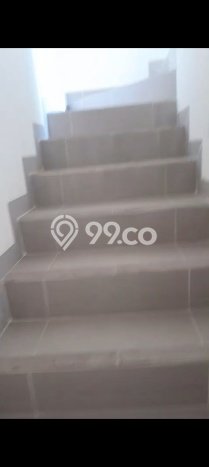 For Sale Hunian Rumah Terawat 4 KT di Summarecon Serpong, Tangerang For Sale Hunian Rumah Terawat 4 KT di Summarecon Serpong, Tangerang