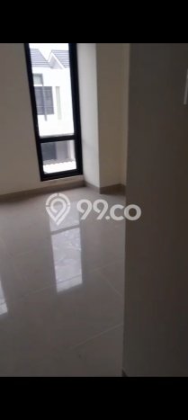 For Sale Hunian Rumah Terawat 4 KT di Summarecon Serpong, Tangerang For Sale Hunian Rumah Terawat 4 KT di Summarecon Serpong, Tangerang