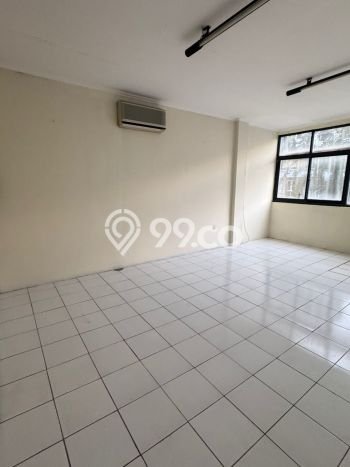 LOKASI TERBAIK! Ruko di Green Ville, Luas 450m2m², Lokasi Strategis LOKASI TERBAIK! Ruko di Green Ville, Luas 450m2m², Lokasi Strategis