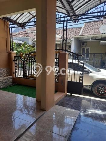 Rumah Modern 3 KT di Graha Surabaya Unfurnished Rumah Modern 3 KT di Graha Surabaya Unfurnished
