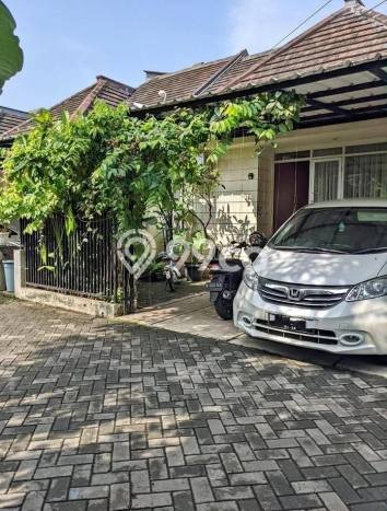 Jual Rumah Minimalis Bagus Punya 2 KT di Jagakarsa Jakarta Selatan SHM Jual Rumah Minimalis Bagus Punya 2 KT di Jagakarsa Jakarta Selatan SHM