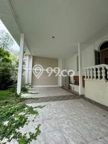 SPECIAL PRICE! Rumah area , 3 KT, Akses Mudah Pusat Kota, Luas 250m2m² LB 250m2m² SPECIAL PRICE! Rumah area , 3 KT, Akses Mudah Pusat Kota, Luas 250m2m² LB 250m2m²