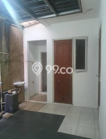 Jual Rumah Minimalis Bagus Punya 2 KT di Jagakarsa Jakarta Selatan SHM Jual Rumah Minimalis Bagus Punya 2 KT di Jagakarsa Jakarta Selatan SHM
