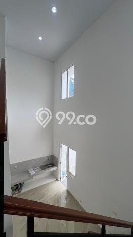 Jual Rumah Eksklusif 3 KT di Gading Serpong, Tangerang Jual Rumah Eksklusif 3 KT di Gading Serpong, Tangerang