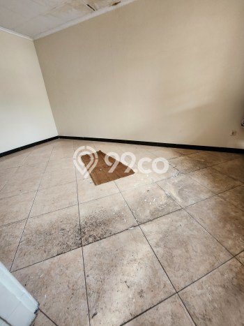 Rumah di , 3 KM, Dekat Fasilitas Umum, LT 200m2m² Bangunan 250m2m² Rumah di , 3 KM, Dekat Fasilitas Umum, LT 200m2m² Bangunan 250m2m²