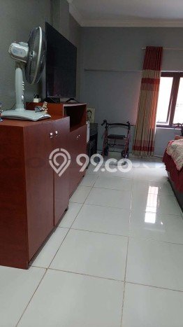 Ruko Dijual di Jakarta Barat LT 135m2 & LB 360m2 Lokasi Terbaik! Ruko Dijual di Jakarta Barat LT 135m2 & LB 360m2 Lokasi Terbaik!