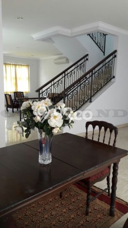 LOKASI STRATEGIS! Rumah kawasan , Akses ke Tol, 5 KT, Luas 144m2m² Bangunan 312m2m² LOKASI STRATEGIS! Rumah kawasan , Akses ke Tol, 5 KT, Luas 144m2m² Bangunan 312m2m²