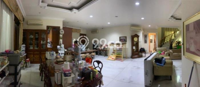 Rumah Elit LB 800m2 Siap Pakai Desain Elegan di Sunter, Jakarta Utara Rumah Elit LB 800m2 Siap Pakai Desain Elegan di Sunter, Jakarta Utara