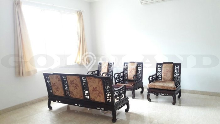 LOKASI STRATEGIS! Rumah kawasan , Akses ke Tol, 5 KT, Luas 144m2m² Bangunan 312m2m² LOKASI STRATEGIS! Rumah kawasan , Akses ke Tol, 5 KT, Luas 144m2m² Bangunan 312m2m²