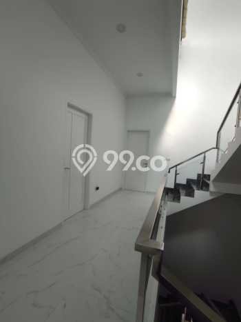 Jual Rumah Mewah Elegan Dengan View Cantik di Lippo Karawaci, Tangerang Jual Rumah Mewah Elegan Dengan View Cantik di Lippo Karawaci, Tangerang