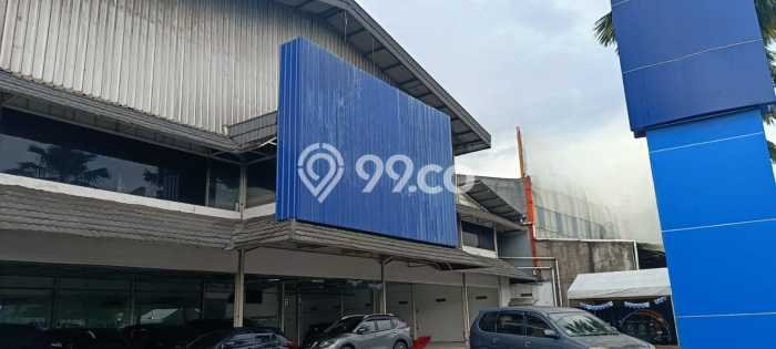 Unit Komersial Paling Strategis di Serpong Tangerang Selatan dengan LB 900m2 Unit Komersial Paling Strategis di Serpong Tangerang Selatan dengan LB 900m2