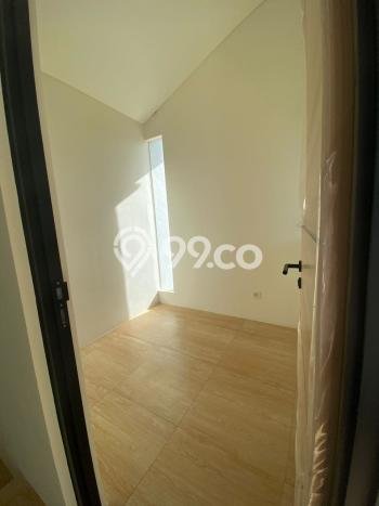 Rumah Disewakan Tangerang LT 165m2 LB 60m2 Area Lippo Karawaci Rumah Disewakan Tangerang LT 165m2 LB 60m2 Area Lippo Karawaci