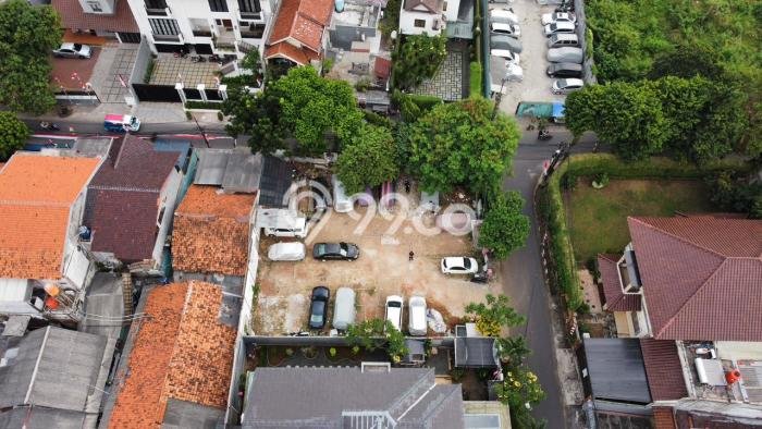 Lahan Disewakan di Kebayoran Baru, Jakarta Selatan, Luas 390m2 - Lahan Disewakan di Kebayoran Baru, Jakarta Selatan, Luas 390m2 -