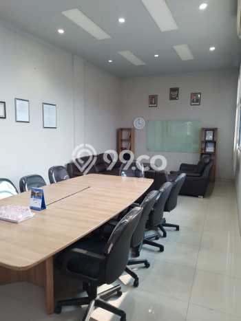 Gudang Strategis di Purwasari, Luas 1000m², Kawasan Bisnis, Tingkat Keramaian Tinggi Gudang Strategis di Purwasari, Luas 1000m², Kawasan Bisnis, Tingkat Keramaian Tinggi