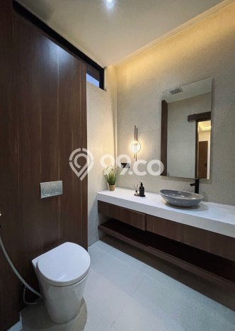 Properti Strategis 3 KT Luas Tanah 145m² di Denpasar Barat, Denpasar Properti Strategis 3 KT Luas Tanah 145m² di Denpasar Barat, Denpasar