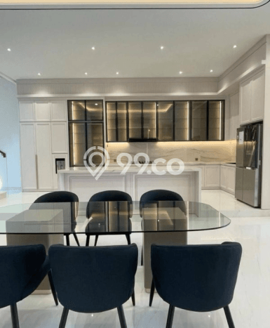 Rumah Lingkungan Nyaman kawasan , Surabaya, LT 276m2m² Bangunan 630m2m² Rumah Lingkungan Nyaman kawasan , Surabaya, LT 276m2m² Bangunan 630m2m²