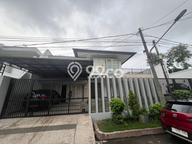 Dijual Rumah Mewah Elegan Dengan View Eksklusif di Dharma Husada, Surabaya Dijual Rumah Mewah Elegan Dengan View Eksklusif di Dharma Husada, Surabaya
