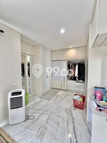 Dijual Rumah Premium dengan Fasilitas Sekitar Lengkap di Wiyung, Surabaya Dijual Rumah Premium dengan Fasilitas Sekitar Lengkap di Wiyung, Surabaya