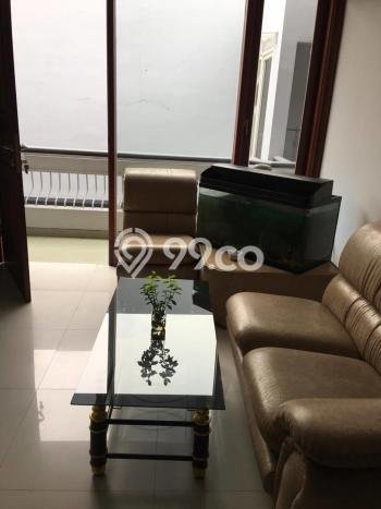 Rumah Eksklusif Dijual LT 200m2 di Wiyung, Surabaya Rumah Eksklusif Dijual LT 200m2 di Wiyung, Surabaya