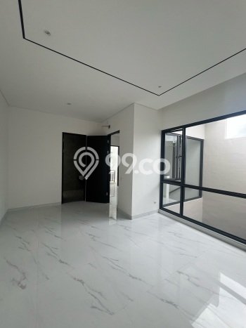 Hunian Mewah LB 190m2 Siap Pakai Desain Elegan di Citraland, Surabaya Hunian Mewah LB 190m2 Siap Pakai Desain Elegan di Citraland, Surabaya
