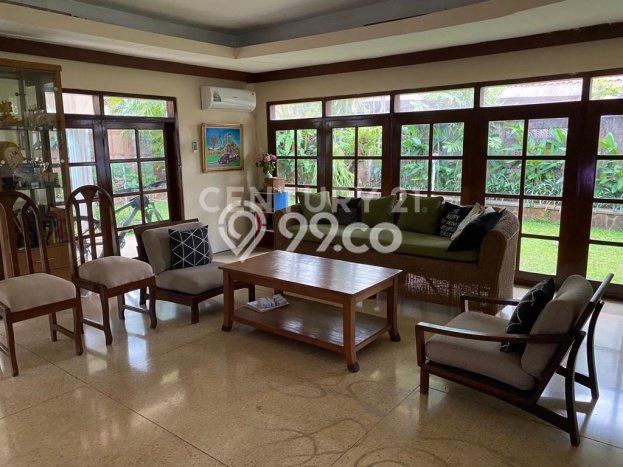 Rumah Elit LB 450m2 Siap Pakai Desain Elegan di Kemang, Jakarta Selatan Rumah Elit LB 450m2 Siap Pakai Desain Elegan di Kemang, Jakarta Selatan
