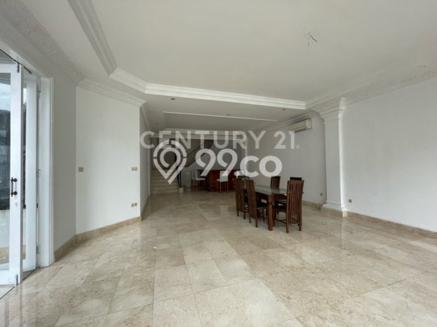 Hunian Elit LB 550m2 Siap Pakai Desain Elegan di Kemang, Jakarta Selatan Hunian Elit LB 550m2 Siap Pakai Desain Elegan di Kemang, Jakarta Selatan