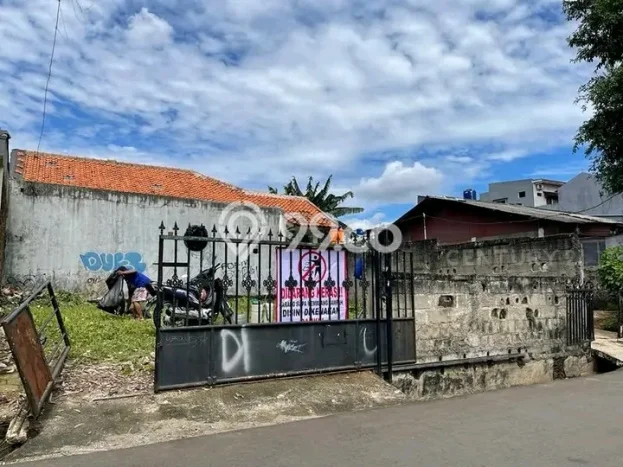 Lahan Dijual Lokasi Strategis di Jakarta Selatan dengan Luas 110m2 Lahan Dijual Lokasi Strategis di Jakarta Selatan dengan Luas 110m2